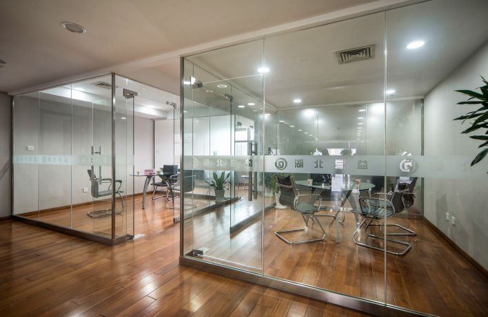 辦公室裝修知識---寫字樓裝修設(shè)計(jì)3大要點(diǎn)(圖1) 辦公室裝修知識---寫字樓裝修設(shè)計(jì)3大要點(diǎn)(圖1)