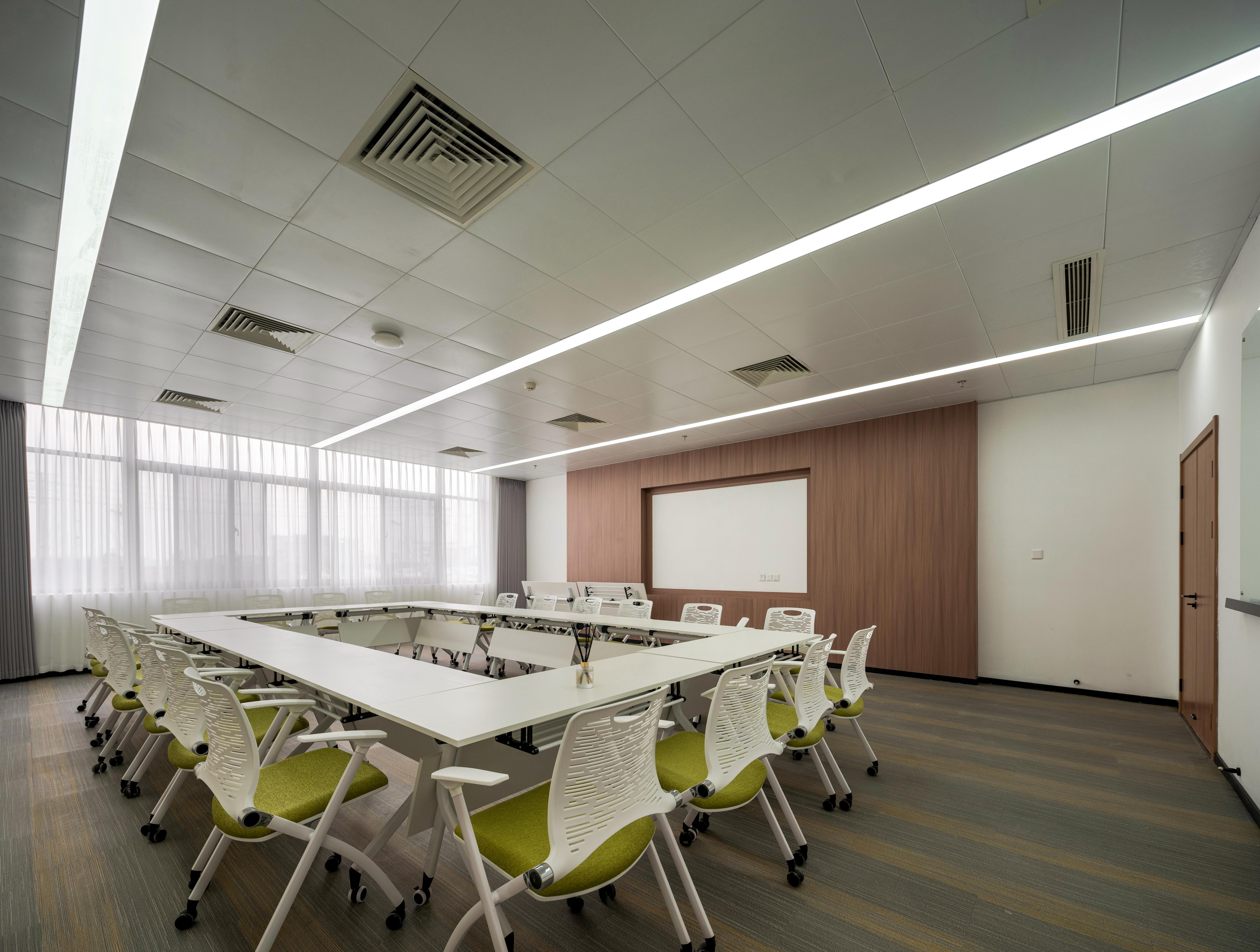 【完工案例】人福醫(yī)藥黃岡總部辦公室裝修完工！(圖7)